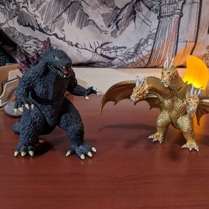 Millennium Godzilla 1999 and King Ghidorah 2001 GMK Figures
